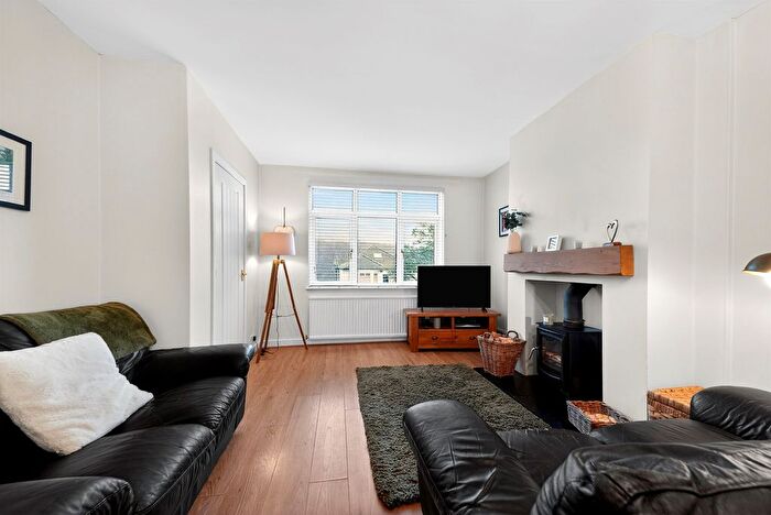 2 Bedroom Terraced House For Sale In Stamperland Gardens, Clarkston, Glasgow, G76