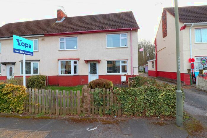 4 Bedroom Semi-Detached House For Sale In Moorfield Lane, Langwith, Mansfield, NG20