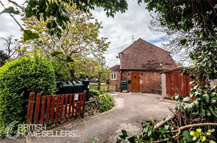 3 Bedroom Semi-Detached House For Sale In Streetfield Road, Slinfold, Horsham, West Sussex, RH13
