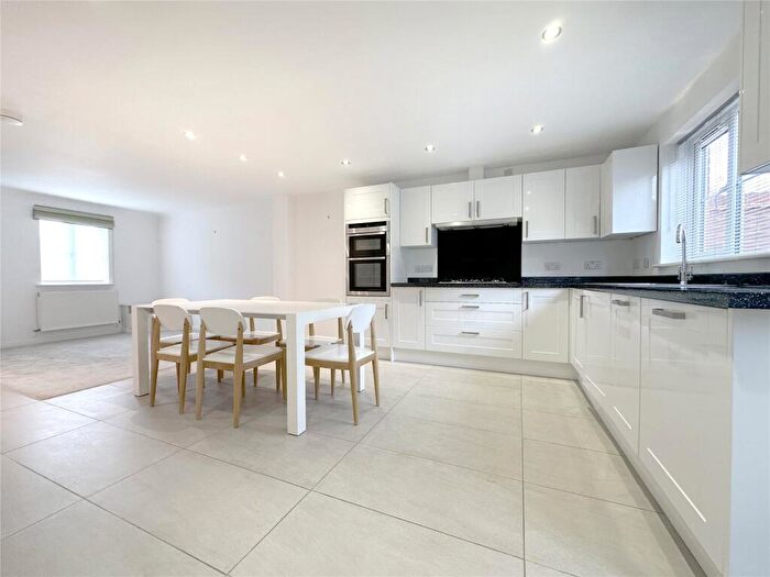 3 Bedroom Terraced House To Rent In Exeter, Devon, EX2
