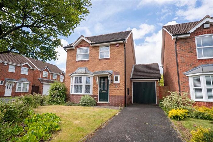 3 Bedroom Detached House For Sale In Cranford Grove, Solihull, B91
