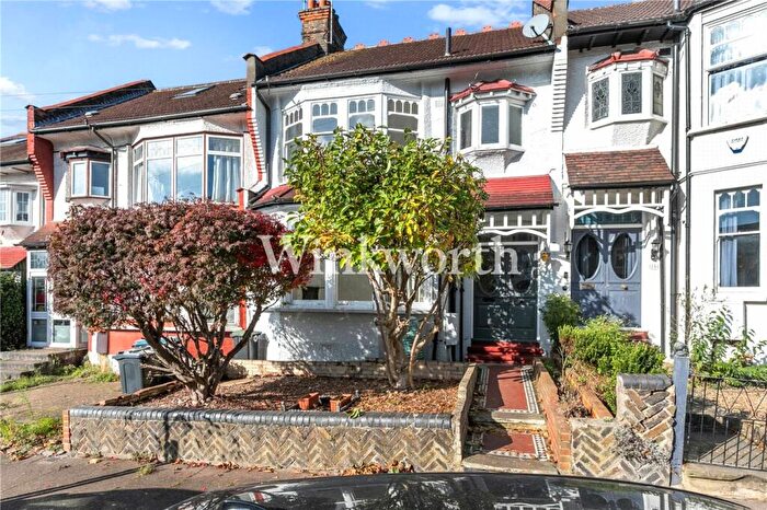 3 Bedroom Terraced House To Rent In Belmont Avenue, London, N13