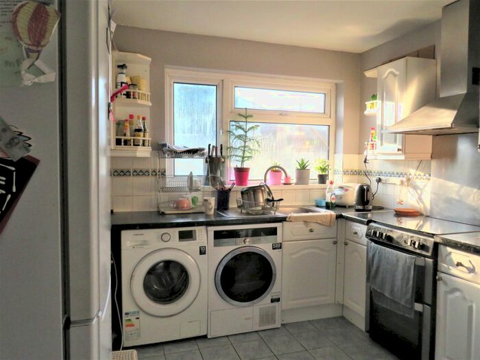 3 Bedroom Terraced House To Rent In Pentrebane Street, Grangetown, Cardiff, CF11