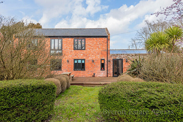 5 Bedroom Detached House For Sale In Main Road, Filby, NR29