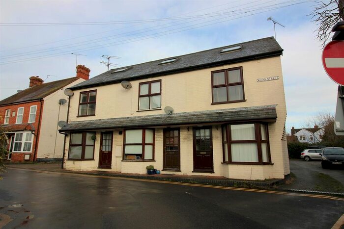 3 Bedroom End Of Terrace House To Rent In Wood Street, Waddesdon, Aylesbury HP18