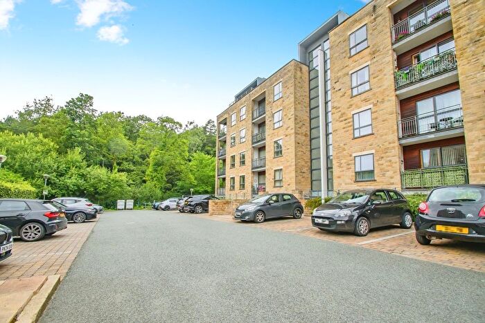 2 Bedroom Flat For Sale In Deakins Mill Way, Egerton, Bolton, BL7