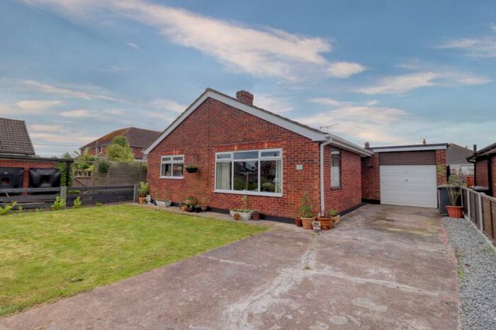 3 Bedroom Detached Bungalow For Sale In Beech Avenue, Gunness, Scunthorpe, DN15