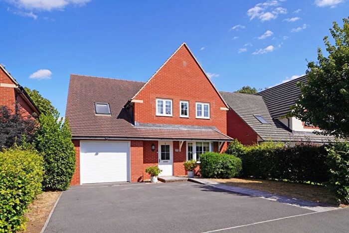 5 Bedroom Detached House For Sale In Lysander Crescent, Watchfield, Swindon, SN6