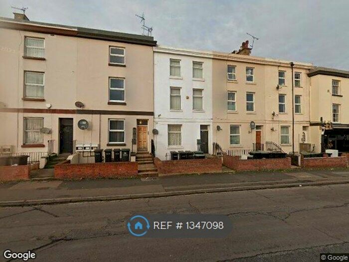 1 Bedroom Flat To Rent In London Road (Basement ), Gravesend, DA11