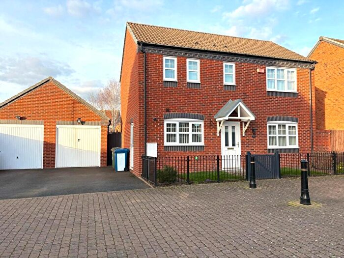 3 Bedroom Detached House To Rent In Cupronickel Way, Wilnecote, Tamworth, Staffordshire, B77