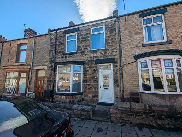 3 Bedroom Terraced House To Rent In Albert Street - Shildon, DL4