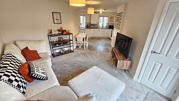 2 Bedroom Apartment For Sale In Singleton Drive, Bingham, NG13