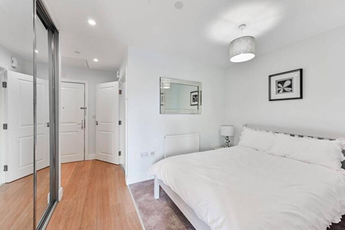 Studio To Rent In Christian Street, , Tower Hamlets, London, E1