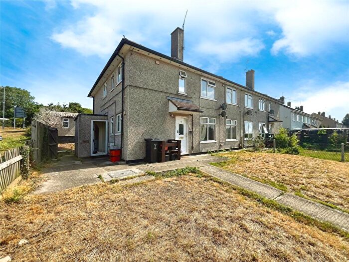 2 Bedroom Apartment For Sale In Akers Way, Swindon, Wiltshire, SN2