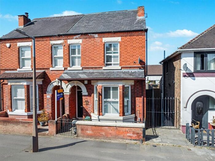 3 Bedroom Semi-Detached House For Sale In Grange Road, Long Eaton, NG10