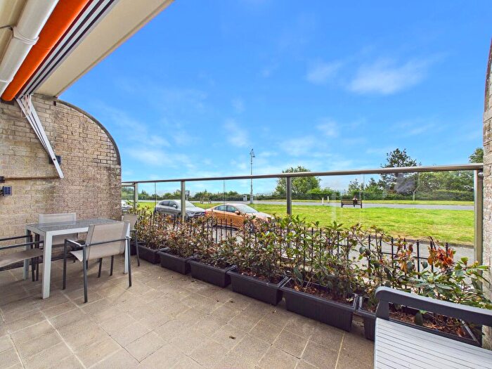 2 Bedroom Apartment For Sale In The Leas, Folkestone, Kent, CT20