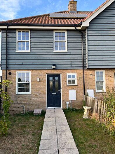 2 Bedroom Semi-Detached House For Sale In Spinney Drive, Norwich, NR16