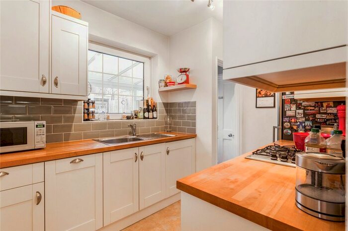 2 Bedroom Terraced House To Rent In Dover House Road, Putney, London, SW15