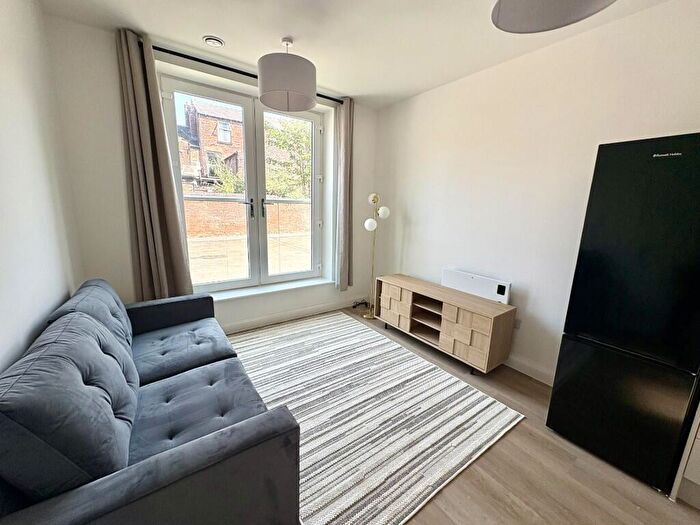 1 Bedroom Flat To Rent In Ivanhoe Road, Liverpool, Merseyside, L17