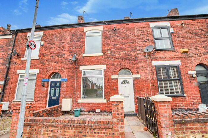 2 Bedroom Terraced House To Rent In Cemetery Road South, Swinton, Manchester, M27