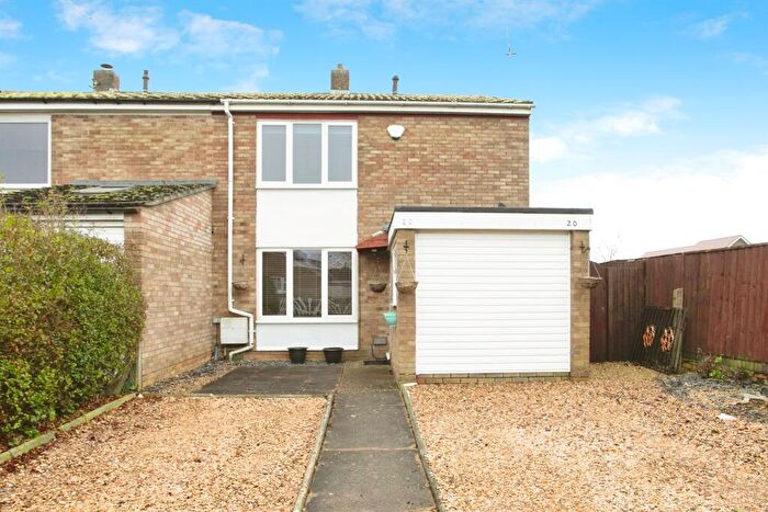 2 Bedroom End Of Terrace House For Sale In Sandholme, Steeple Claydon, Buckingham, MK18