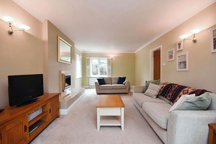 4 Bedroom Detached House For Sale In Bailey Dale, Colchester, CO3