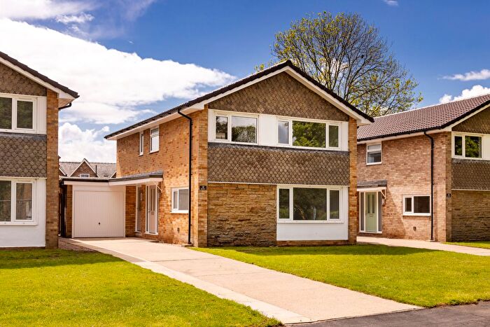 4 Bedroom Property To Rent In Linton Place, Linton On Ouse, York, YO30