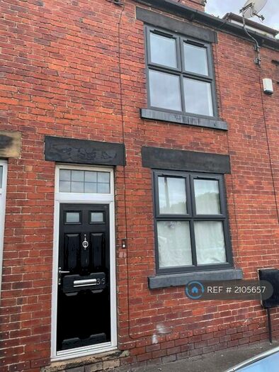 3 Bedroom Terraced House To Rent In Packman Road, West Melton, S63