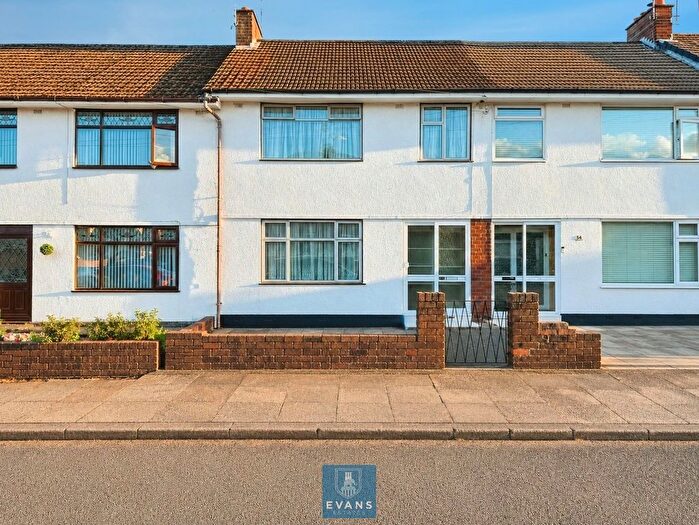 3 Bedroom Terraced House For Sale In Chillaton Road, Whitmore Park, Coventry, CV6