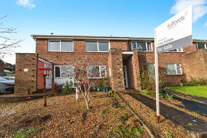 2 Bedroom Flat For Sale In Barley Farm Road, Exeter, Devon, EX4