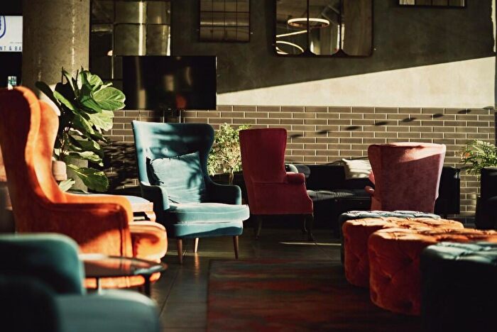 Studio To Rent In Old Oak Lane, London, NW10