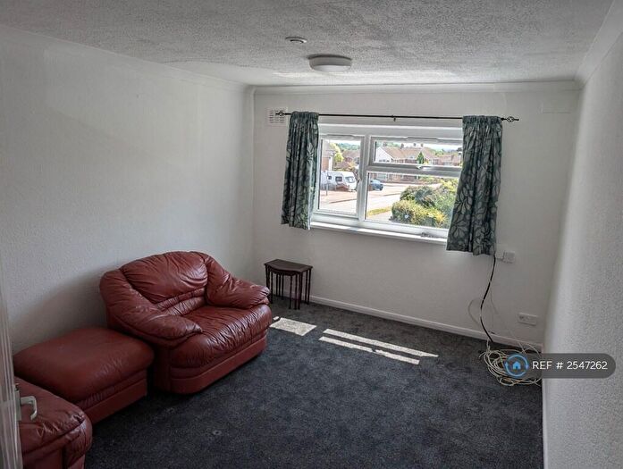 2 Bedroom Flat To Rent In Wardens Walk, Leicester Forest East, Leicester, LE3