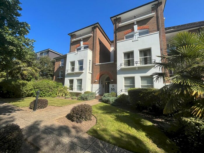 1 Bedroom Flat To Rent In Rectory Road, Beckenham, BR3