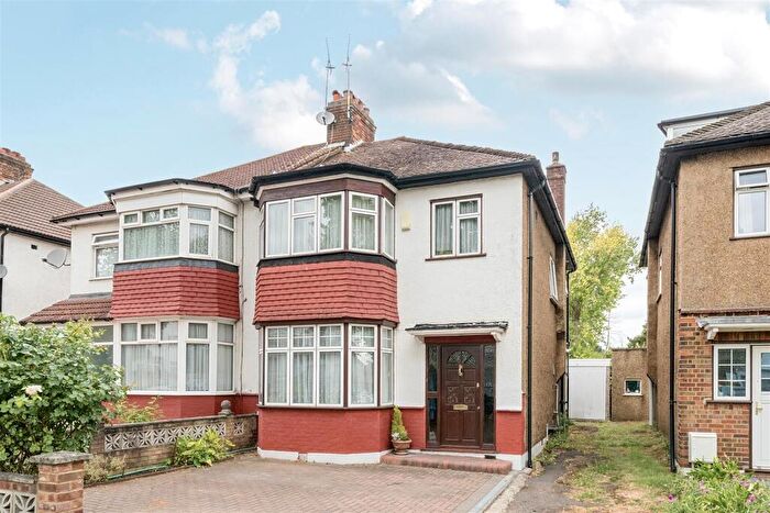 3 Bedroom Property For Sale In Carlton Avenue East, Wembley, HA9