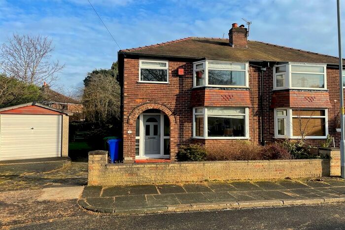 3 Bedroom Semi-Detached House To Rent In Tuscan Road, East Didsbury, Didsbury, Manchester, M20