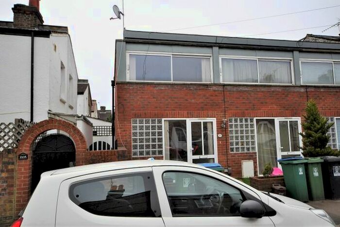 1 Bedroom End Of Terrace House To Rent In Acme Road, Watford, WD24