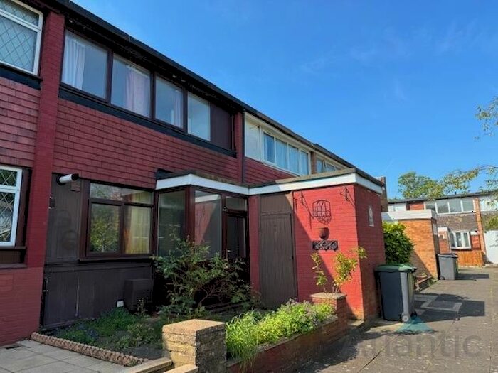 4 Bedroom End Of Terrace House To Rent In Pellatt Grove, Wood Green, N22