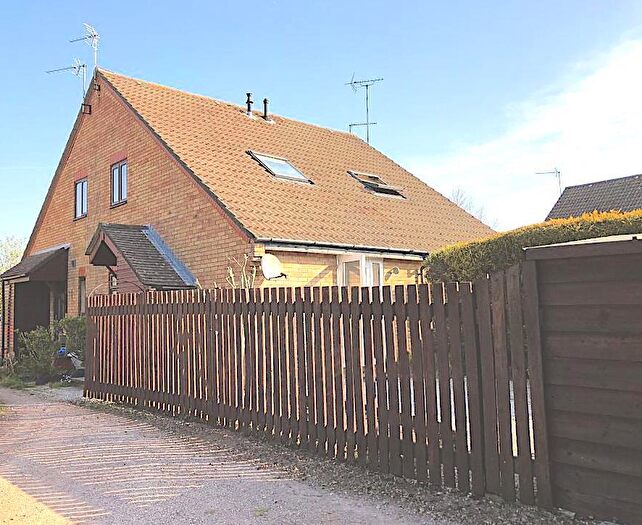 1 Bedroom Semi-Detached House To Rent In , Merlin Close, Penarth, Vale Of Glamorgan, CF64