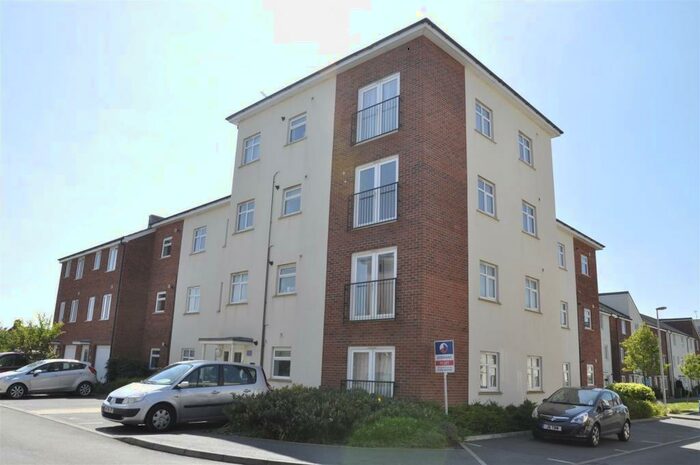 2 Bedroom Flat To Rent In Thursby Walk, Pinhoe, Exeter, EX4