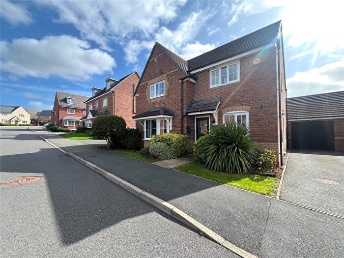 4 Bedroom Detached House For Sale In Cowley Meadow Way, Crick, Northamptonshire, NN6
