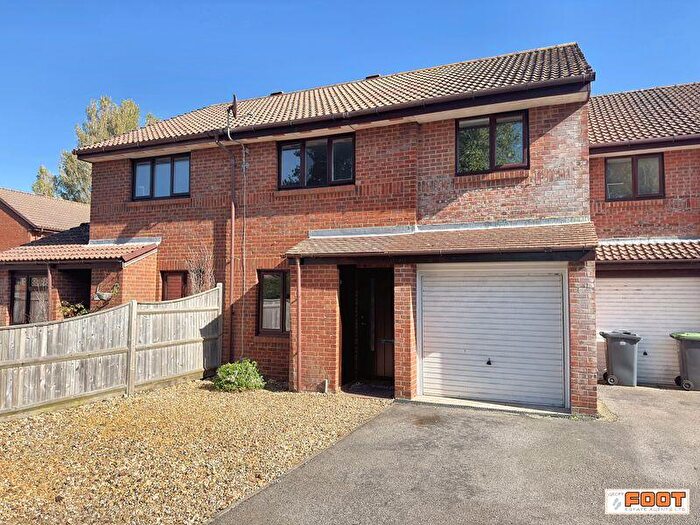 3 Bedroom Terraced House For Sale In Fathoms Reach, Hayling Island, PO11