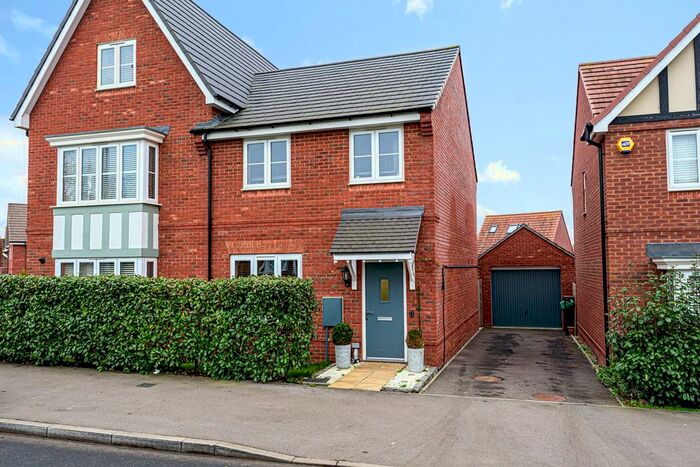2 Bedroom Semi-Detached House To Rent In Bolton Drive, Shinfield, Reading RG2