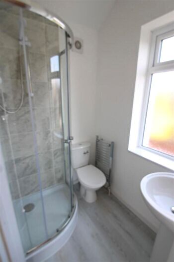 3 Bedroom Detached House For Sale In Nottingham Road, Eastwood, Nottingham, Nottinghamshire, NG16