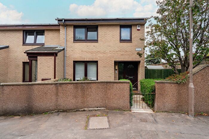 3 Bedroom End Of Terrace House For Sale In Trinity Mains, Edinburgh, EH5