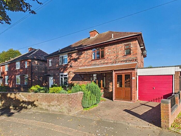 3 Bedroom Semi Detached House For Sale In Willington Road, Tamworth, B79