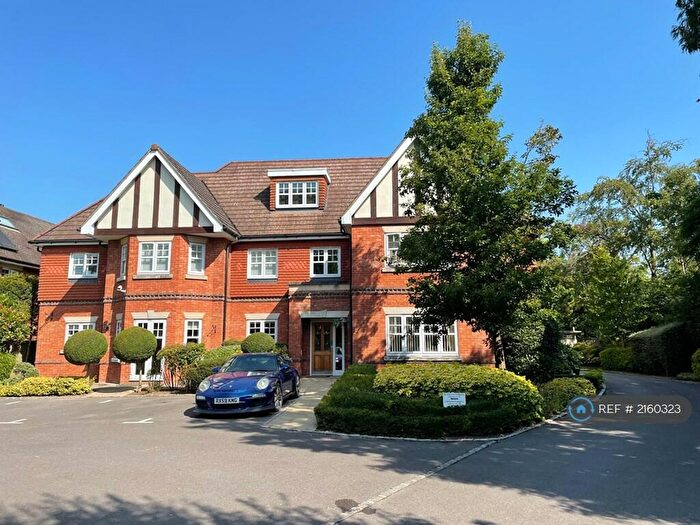 1 Bedroom Flat To Rent In London Road, Binfield, RG42