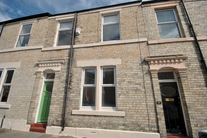4 Bedroom Property To Rent In Clayton Park Square, Jesmond, Newcastle Upon Tyne, NE2