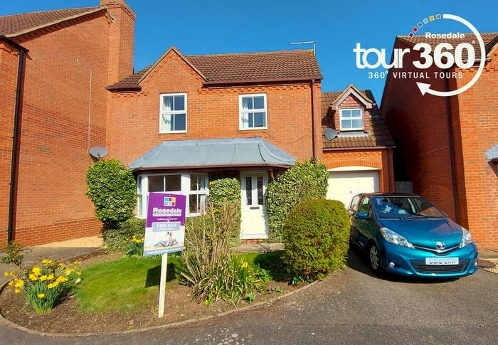 4 Bedroom Detached House For Sale In Swift Way, Thurlby, Lincolnshire, PE10