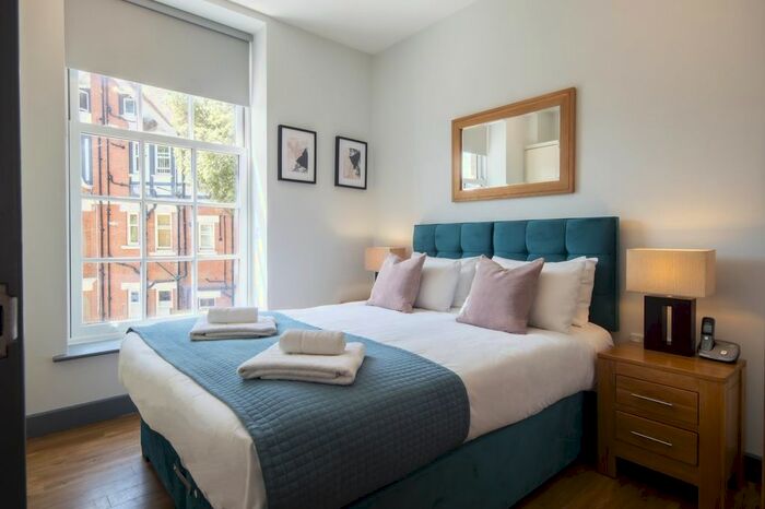 2 Bedroom Flat To Rent In Upper Hinton Road, Bournemouth, BH1