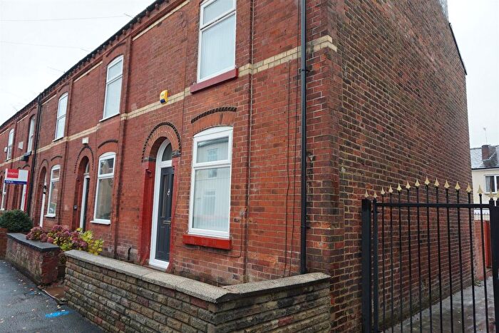2 Bedroom End Of Terrace House To Rent In Bain Street, Swinton, Manchester, M27